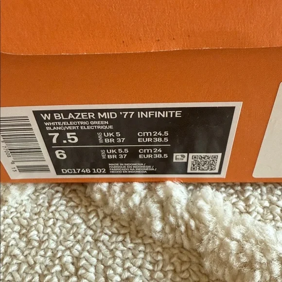 Nike Wmns Blazer Mid '77 'Inifinite Watermelon' - Picture 3 of 9